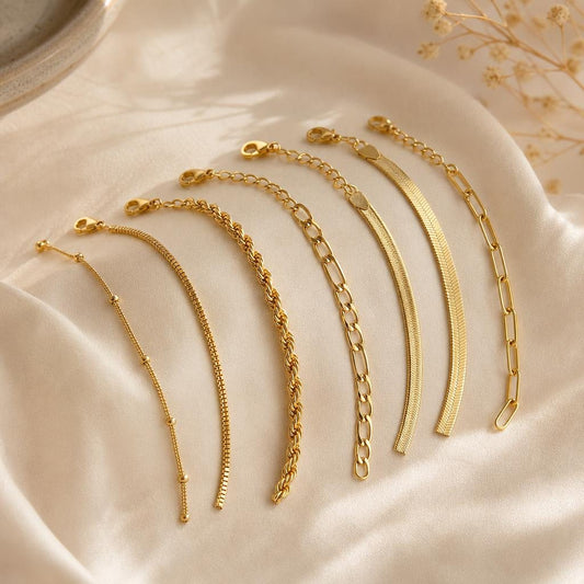 Figaro gold bracelet set